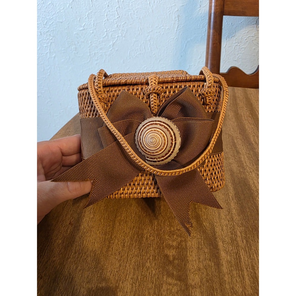 Bosom Buddy Mini Bag Handwoven Summer Resort Shell Brown Ribbon